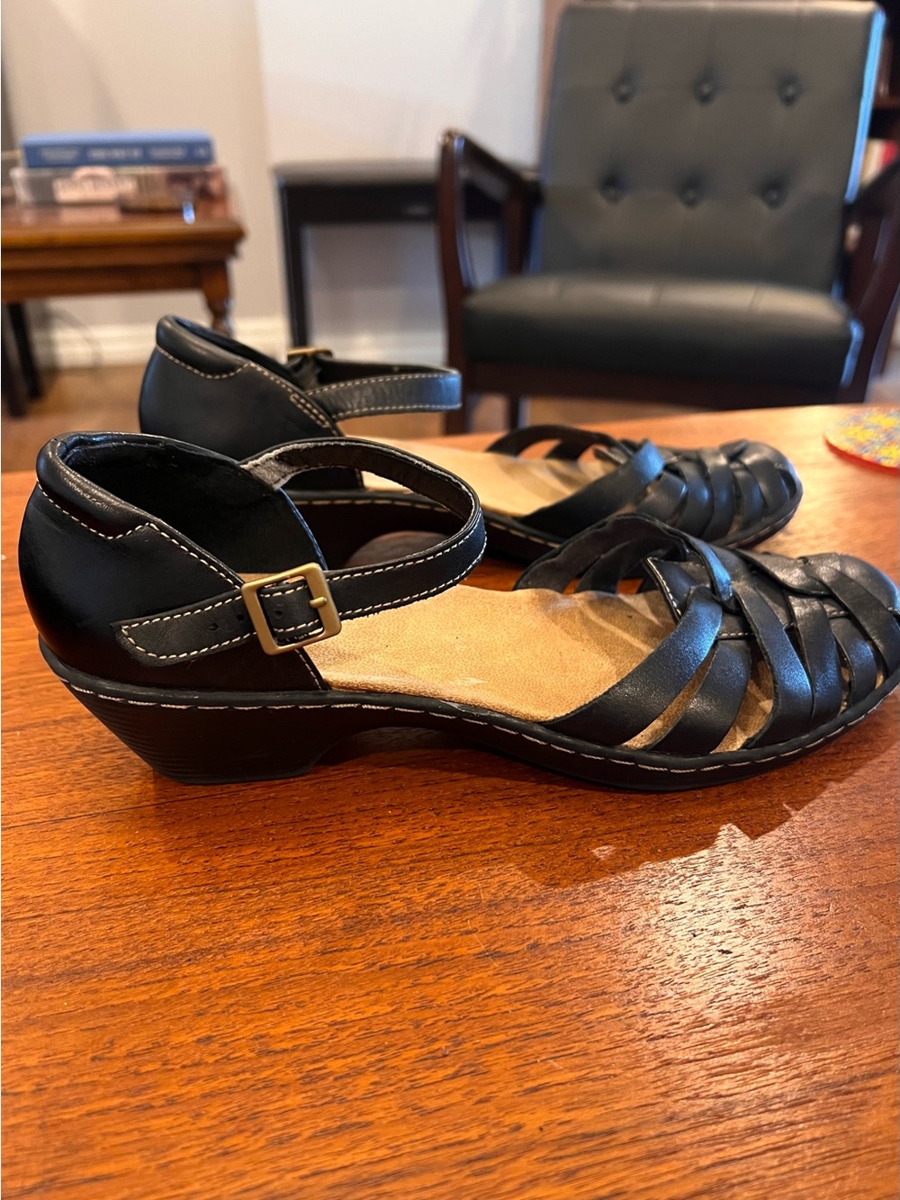 Clarks Black Leather Woven Comfort Fisherman Sandals with Strap and Low Heel